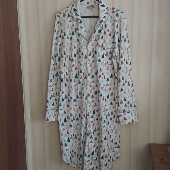 BB BABY LLC button up long sleeve gown size L - Picture 1 of 6